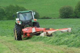 El mercado de maquinaria mejora en tractores y equipos de fitosanitarios