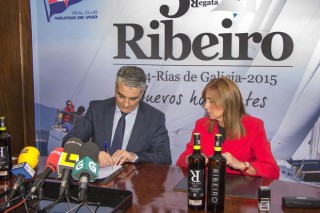 La DO Ribeiro patrocinará la regata del Real Club Náutico de Vigo durante cinco años