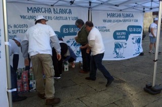 Piden a los ganaderos gallegos que se sumen a la Marcha Blanca