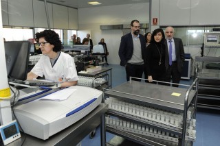 La Xunta reforzará el control de los análisis de muestras de leche del ganado vacuno de Galicia