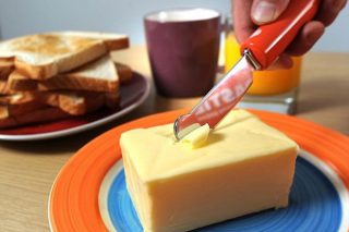 Crisis de la mantequilla en Francia por el bloqueo de precios de los supermercados