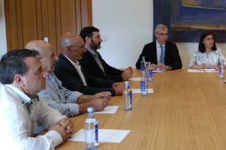 Reunión de la Xunta con las 6 cooperativas que se fusionan en Aira
