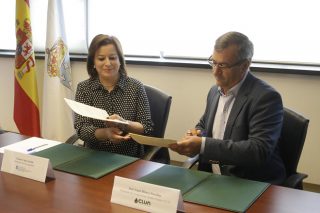 Convenio entre la cooperativa CLUN y la Xunta para avanzar en la igualdad de la mujer rural