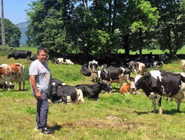 El Andral, la ganadería de leche en ecológico más grande de Cantabria