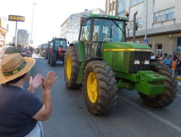 Los productores de leche gallegos inician el calendario de protestas por los bajos precios