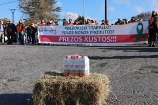 Larsa boicotea a Ulega y negocia directamente con los ganaderos la renovación de los contratos lácteos