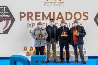 Premiados en las Catas de quesos y mieles de Galicia 2021
