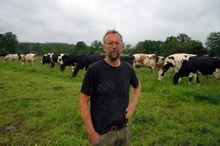 “En Francia hay saturación de leche ecológica en el mercado y se paga menos que la convencional”