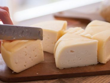 Presentado el primer método que cuantifica las diferentes leches en quesos de mezcla