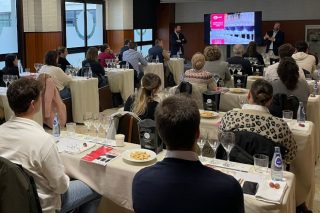 Bodegas gallegas se forman en enologia en una jornada acreditada por la Wine & Spirit Education Trust