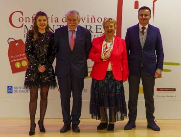 Emilio González y Mª Isabel Mijares, nuevos miembros de la Cofradía de los Vinos de Monterrei