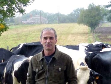 “En Francia esperamos que el precio medio de la leche en 2023 sea de 0,50 euros el litro”