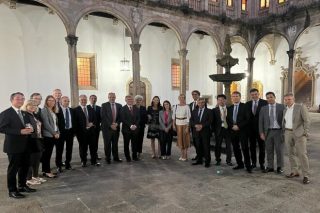 Reunión de las asociaciones del cooperativismo de crédito mundial en Santiago con Caixa Rural Galega de anfritiona