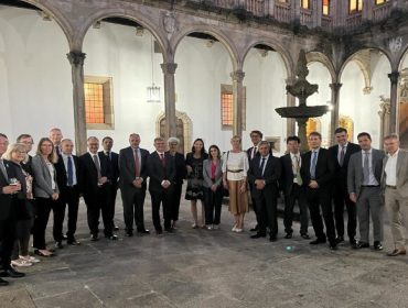 Reunión de las asociaciones del cooperativismo de crédito mundial en Santiago con Caixa Rural Galega de anfritiona