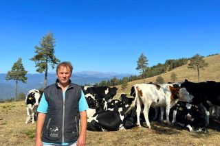 “Gracias a las cooperativas, hoy sigue habiendo ganaderías de leche en el Pirineo”