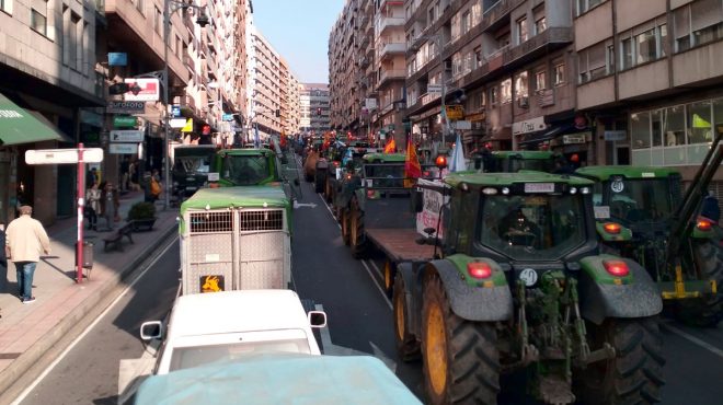 tractorada en Ourense1