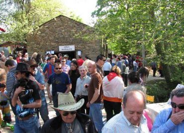 Vinos de la Ribeira Sacra, música y gastronomía este fin de semana  en la Feira do Viño de Vilachá